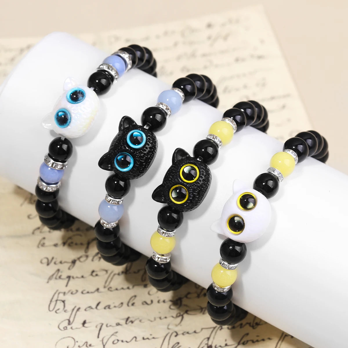 Cat Pair Bracelet ( Glowing Cartoon )