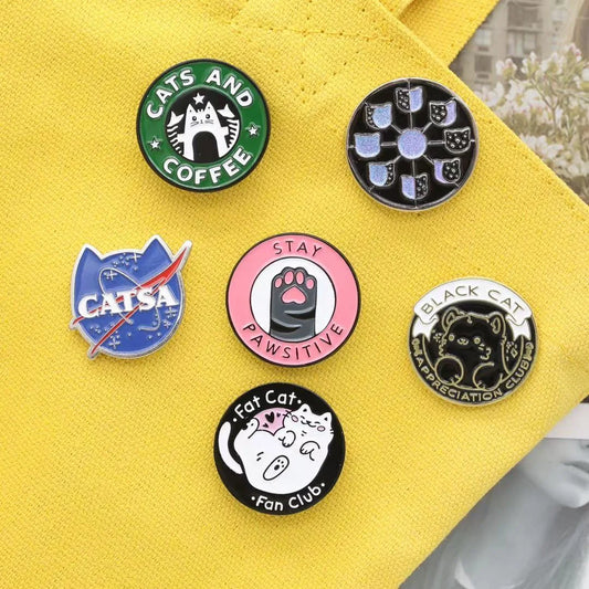 Pins ( Cats Club )